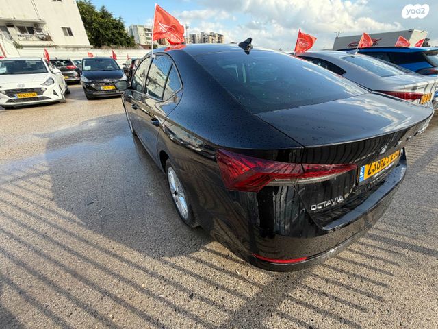 סקודה אוקטביה