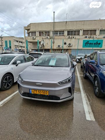 מודעת רכב ג׳ילי Geometry C