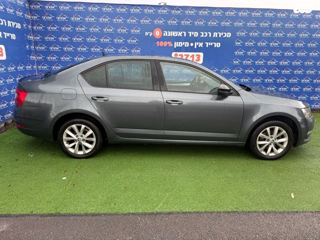 סקודה אוקטביה 