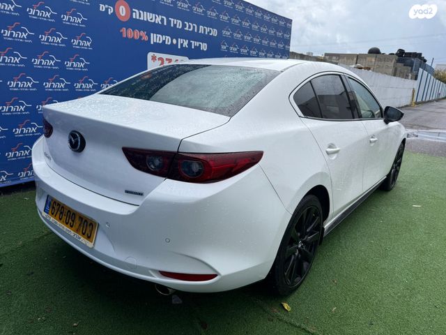 מאזדה 3
