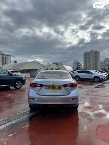 מאזדה 3