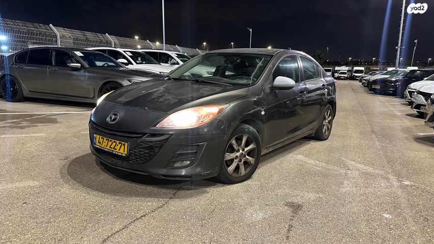 מודעת רכב מאזדה 3