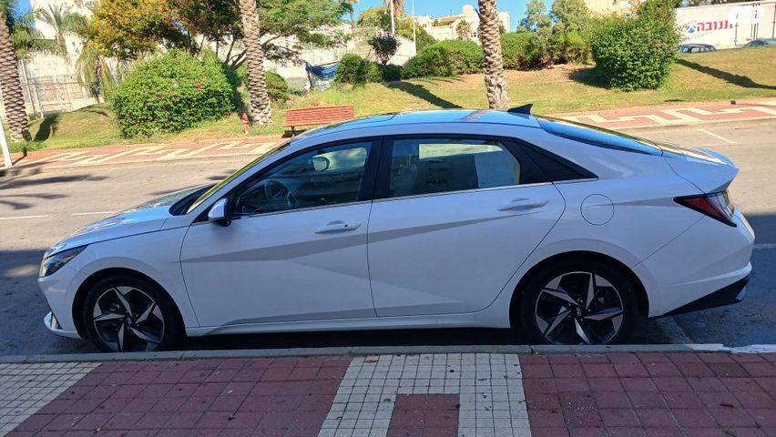 יונדאי אלנטרה