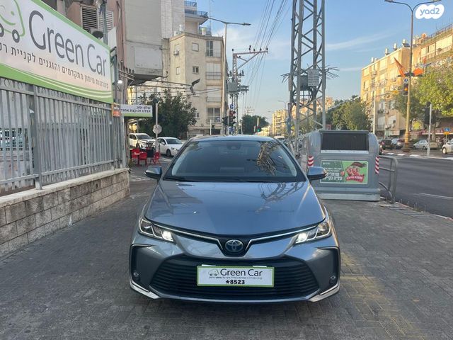 טויוטה קורולה