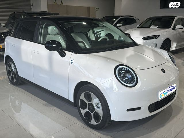 ג׳יי.איי.סי 30