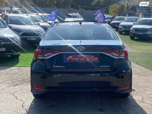 טויוטה קורולה