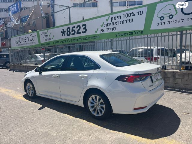 טויוטה קורולה