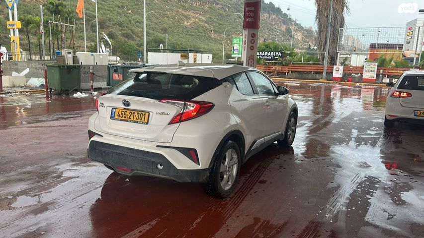 טויוטה C-HR