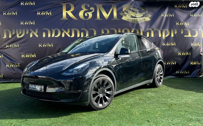 מודעת רכב טסלה מודל Y