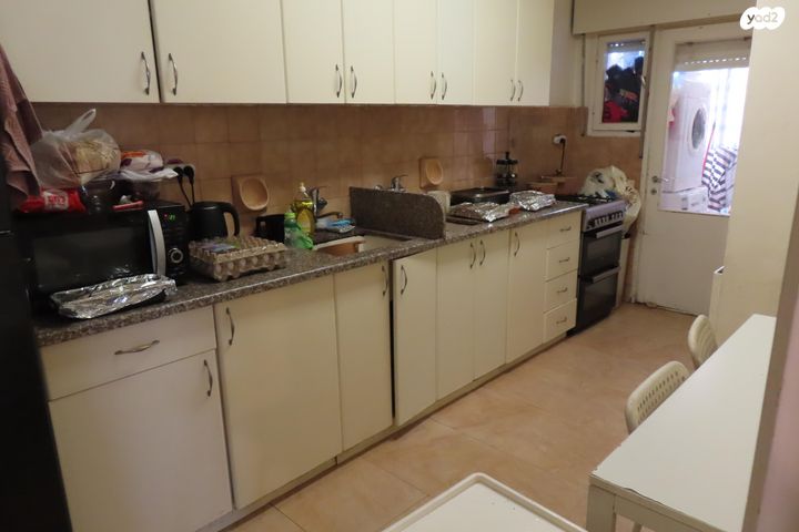 דירה, הרב שמעון אגסי 14, הר נוף, ירושלים