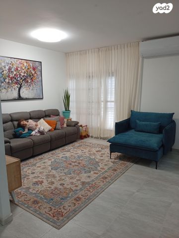 שדרות ירושלים 1