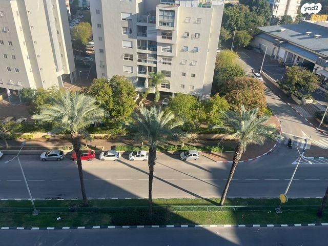 דרך דגניה 46