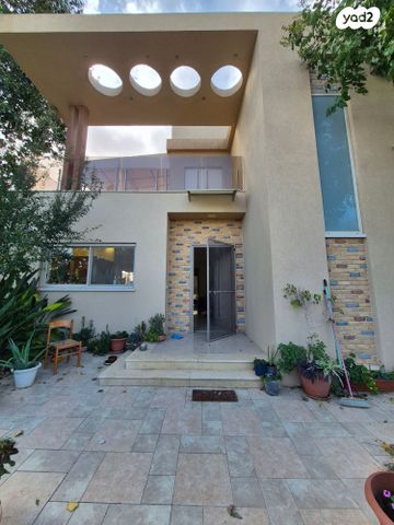 בית פרטי/ קוטג', שדרות אלון 89, גבעות בר, גבעות בר