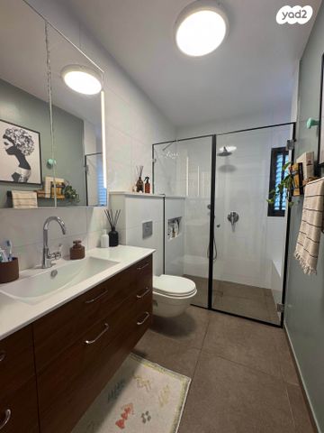 דירה, טרכטנברג 18, אברמוביץ', ראשון לציון