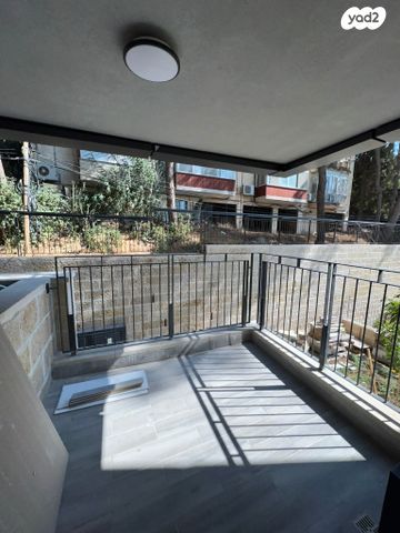 דירה, הרב הרצוג 79, גבעת הורדים, רסקו, ירושלים