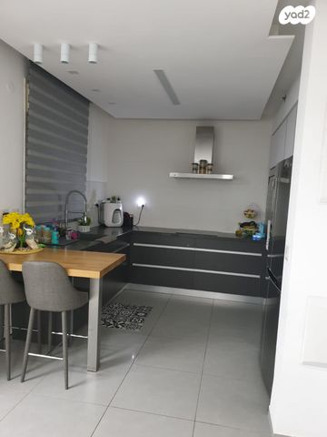 דירה, דוכיפת 7, רמות יצחק, נשר