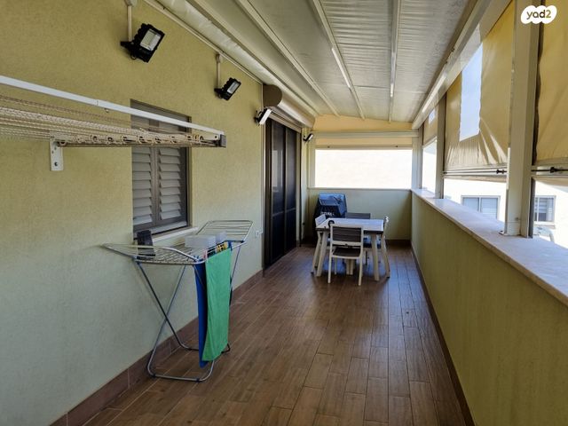 דופלקס, יהודה רגוניס 9, רמב"ם, ראשון לציון