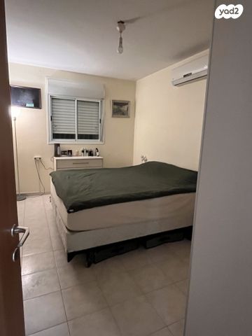 דירה, בעלי התוספות 1, אלעד, אלעד