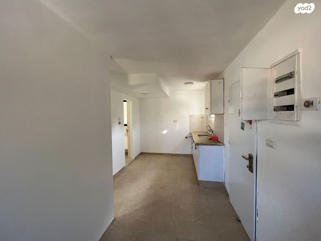 דירה, משה זנדני 6, בני עי''ש, בני עי"ש