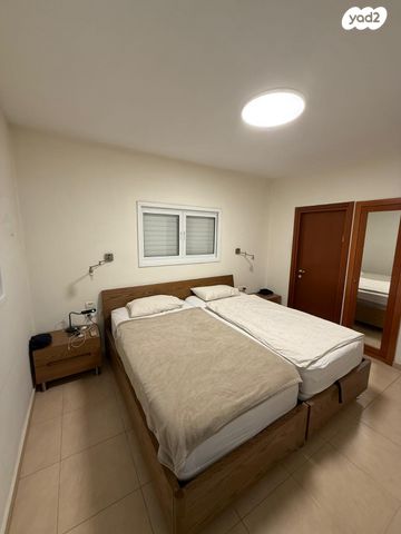 אליעזר בן יהודה 18