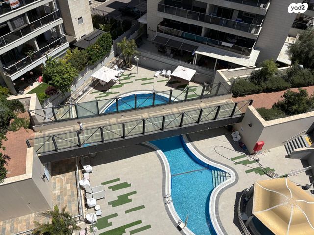 דירה, שדרות רובע יזרעאל 10, רובע יזרעאל סביוני העמק, עפולה