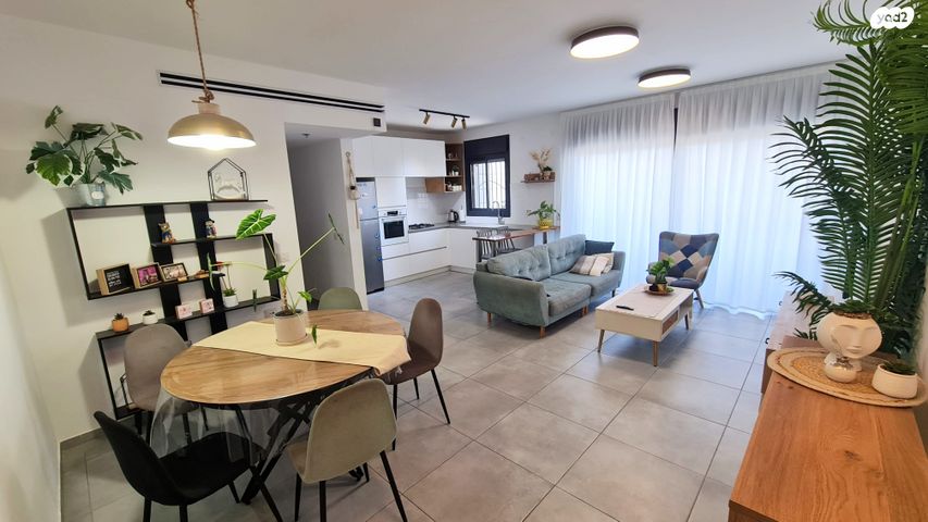 דירה, יעקב תמרי 17, חצרות המושבה, רחובות