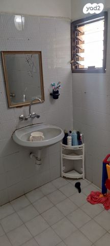 דירה, שדרות בן צבי 7, רמת חן ובן ציון, נתניה