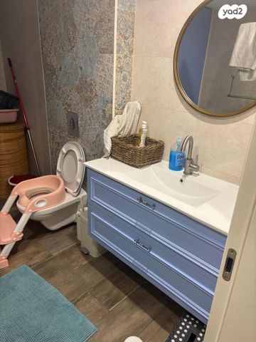 דירה, שדרות מקס ואמפרו שיין 10, רחובות החדשה, רחובות