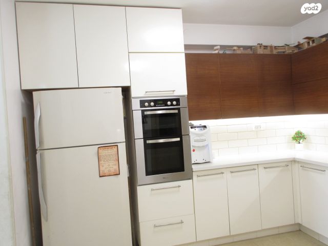 דירה, אהבת ישראל 42, כוכב יעקב, כוכב יעקב