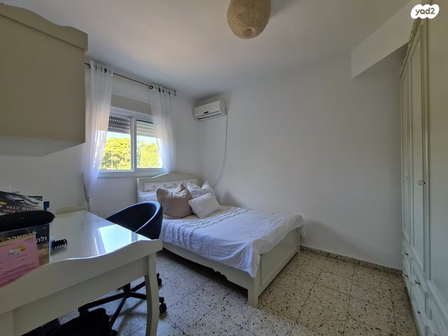 דירה, הדולב 18, צורן, קדימה צורן