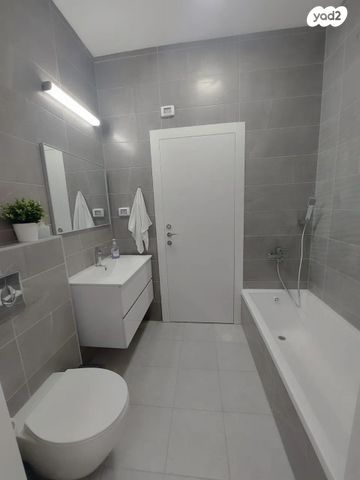 דירה, הקוממיות 16, דרום חדש, פארק הים, בת ים