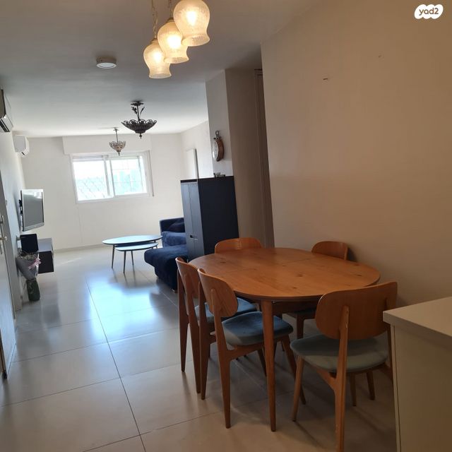 דירה, עולי הגרדום 14, ארמון הנציב, תלפיות מזרח, ירושלים