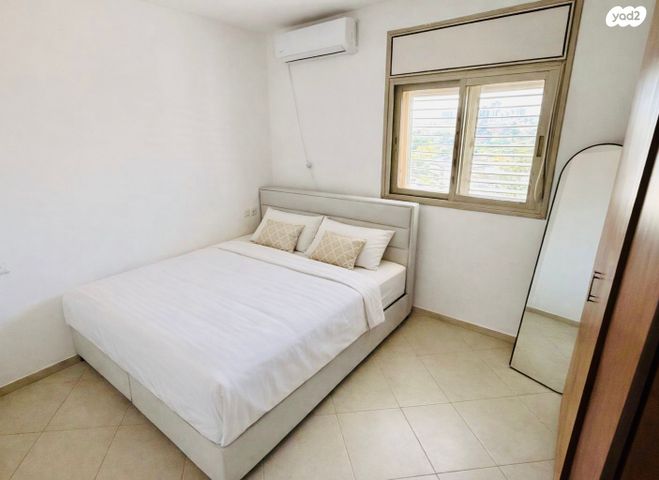 דירה, שדרות בר יהודה 12, הנרקיסים, קרית מלאכי