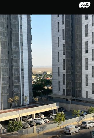 גג/ פנטהאוז, קטיף 48, נתיבות מערב, נתיבות