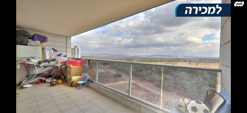 דירה, עוזי חיטמן 1, נאות אפק, אפקה, קרית ביאליק