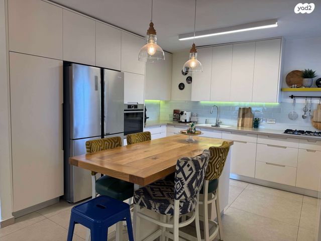 דירה, טרכטנברג 18, אברמוביץ', ראשון לציון