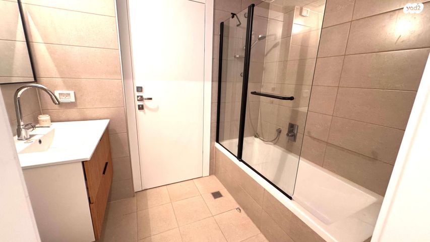 דירה, דרך ארץ 4, עיר היין, אשקלון