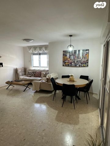 מנחם אוסישקין 21