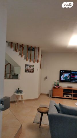 דו משפחתי, הגליל 1, רמז, מערב ותיק, ראשון לציון