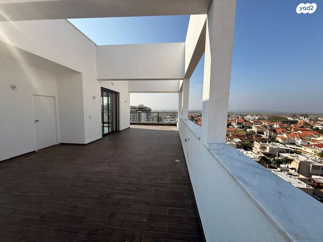 גג/ פנטהאוז, יהושע חנקין 81, מרכז העיר, עפולה