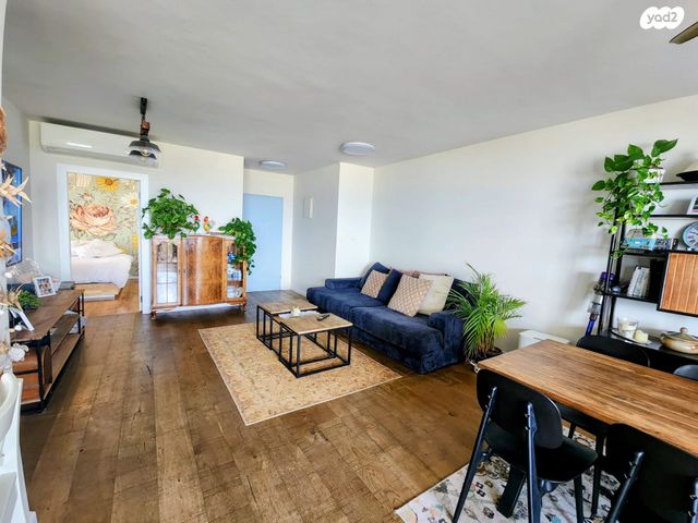 דירה, הגולשים 12, רובע ד', אשדוד