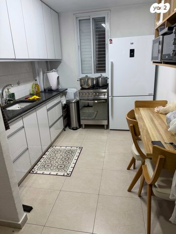 דירה, סמטת יסמין 12, קרית גיורא, אור יהודה