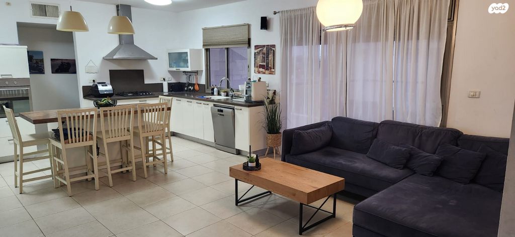 דירה, בית הבד 6, שאר העיר, הוד השרון