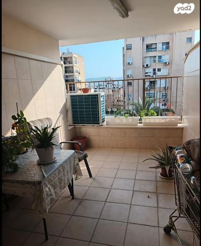 דירה, זלמן שז"ר 20, קרית ים  א', קרית ים