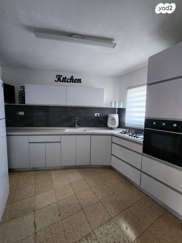 דירה, שלמה המלך 11, רובע י"ג, אשדוד