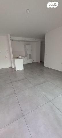 דירה, הרא"ה 90, שכונת הלל, רמת גן