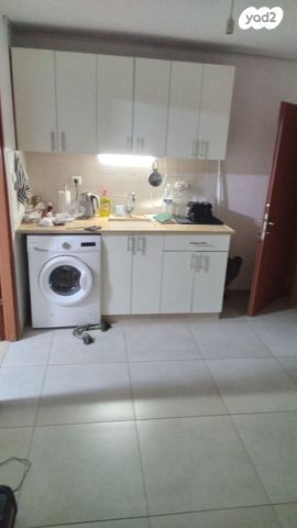 דירה, ז'בוטינסקי 11, רובע א', אשדוד