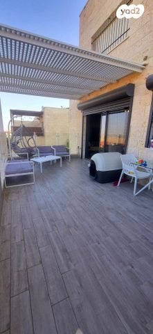 דופלקס, השחם 31, נופי סלע, מעלה אדומים