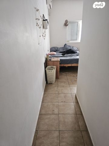 דירה, דרך זאב ז'בוטינסקי 135, יסודות, בני ברק