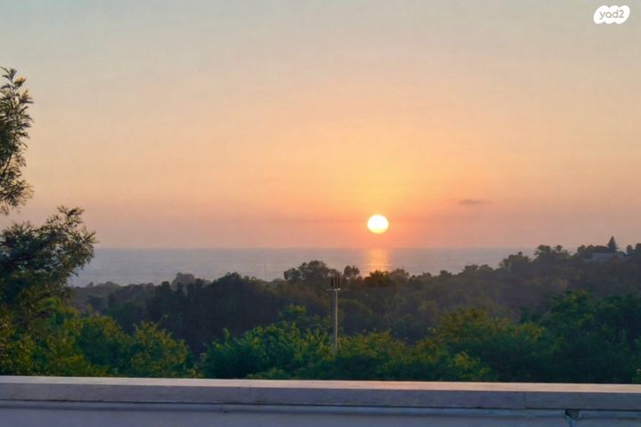 בית פרטי/ קוטג', רימון 3, בת חן, בת חן